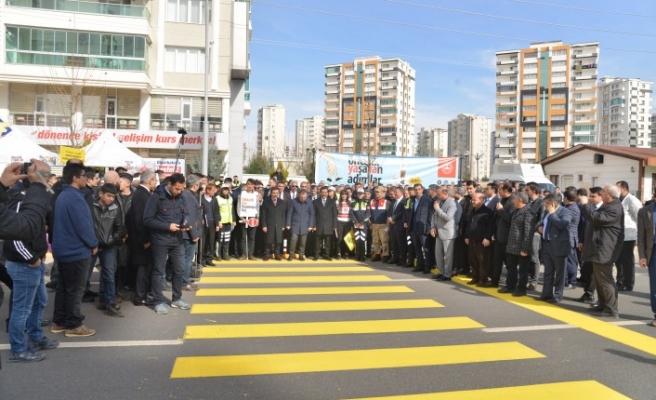 Diyarbakır'da 'Öncelik Yayanın' etkinliği
