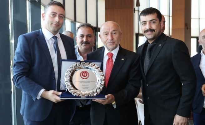2.Lig Ve 3.Lig Kulüpleri Başkan Özdemir'i Ziyaret Etti