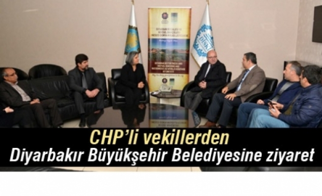 CHP’li vekillerden Diyarbakır Büyükşehir Belediyesine ziyaret