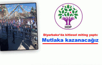 HDP Diyarbakır'da kitlesel miting yaptı