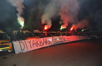 Diyarbakırlı Taksici esnafından Cumali Atilla'ya destek