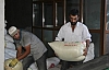 Diyarbakır'dan Suriye'ye İki Kamyon Gıda Gönderildi