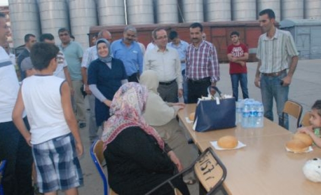 Ak Parti Diyarbakır İl Başkanı Altaç'tan İftar Çadırına Ziyaret 