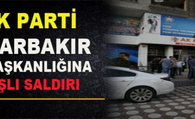 AK Parti Diyarbakır İl Başkanlığı'na Taşlı Saldırı