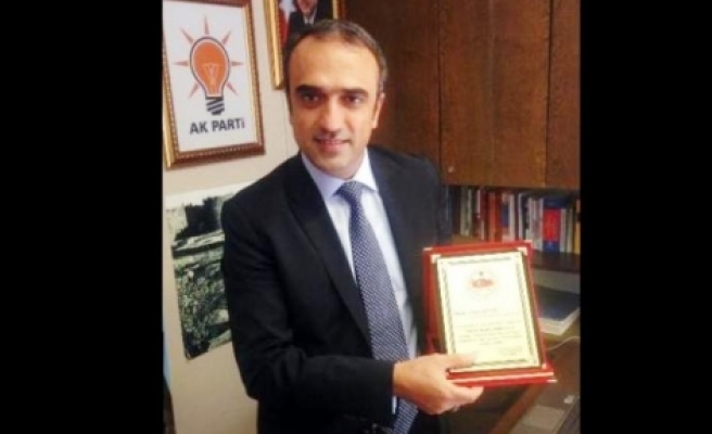 Ak Parti Diyarbakır Milletvekili Cuma İçten’e Ödül 