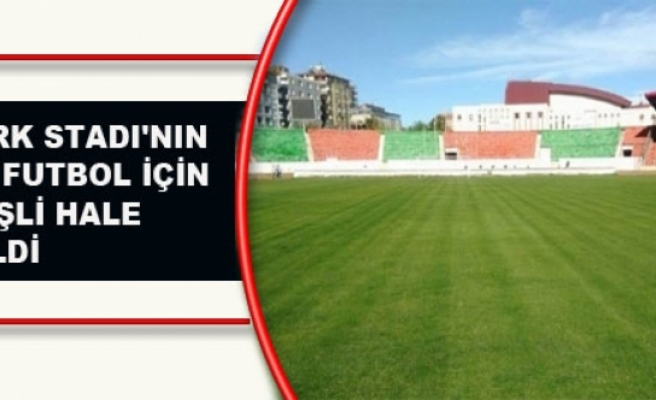 Atatürk Stadı'nın Zemini Futbol İçin Elverişli Hale Getirildi