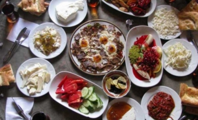 Bir Lezzet Yolcuğu: Diyarbakır Kahvaltısı