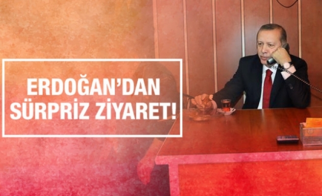 Cumhurbaşkanı Erdoğan'dan taksi durağına ziyaret