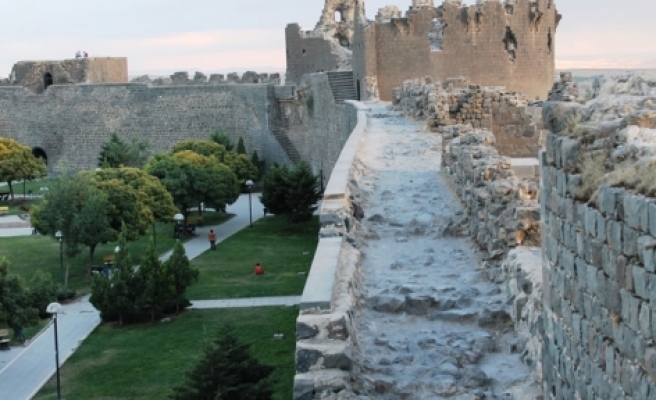 Diyarbakır Surları Taslak Dosyası Unesco’da 