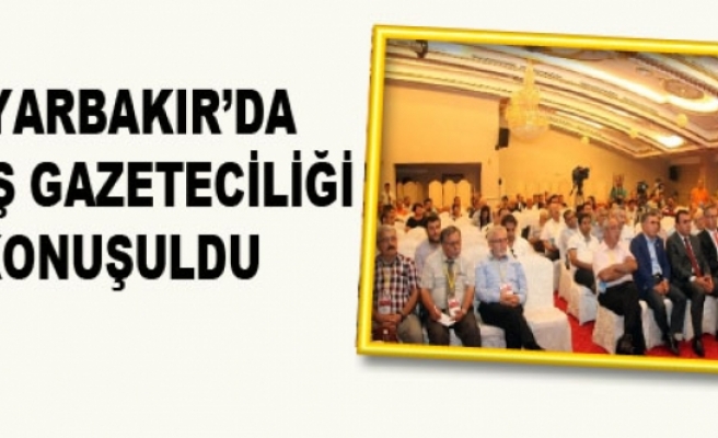 Diyarbakır'da 'Barış Gazeteciliği' Konuşuldu