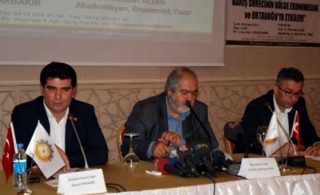 Diyarbakır’da Barış Sürecinin Etkileri Tartışıldı 