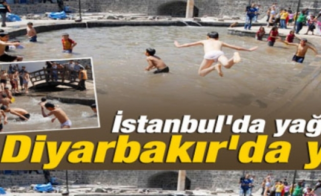Diyarbakır'da çocuklar süs havuzuna koştu