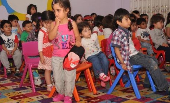 Diyarbakır’da Çocuklara Kürtçe Diş Sağlığı Eğitimi 