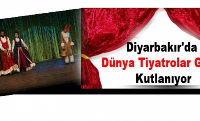 Diyarbakır'da Dünya Tiyatrolar Günü Kutlanıyor