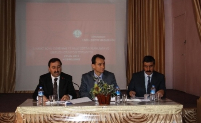 Diyarbakır'da Halk Eğitimi Planlama Ve İşbirliği Komisyon Toplantısı Yapıldı 
