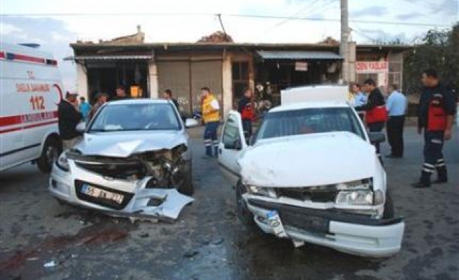 Diyarbakır’da Trafik Kazası: 16 Yaralı 