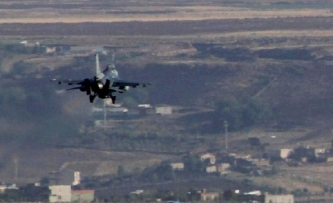 F-16’lar Tezkere Sonrası Havalandı 