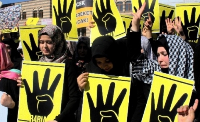 Mısır’daki Darbe 100. Gününde Protesto Edildi 