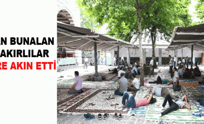 Sıcaktan Bunalan Diyarbakırlılar Camilere Akın Etti