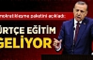 Başbakan Erdoğan Demokratikleşme Paketini Açıkladı