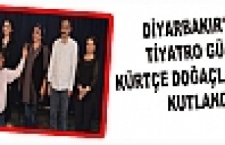 Diyarbakır'da Tiyatro Günü Kürtçe Doğaçlamayla...