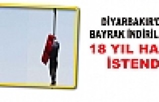 Diyarbakır'da Türk Bayrağının İndirilmesi