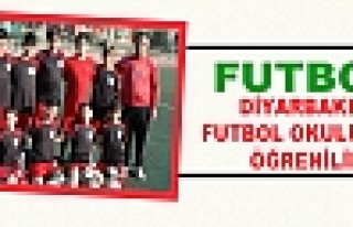 Futbol Diyarbakır Futbol Okulu'nda Öğrenilir